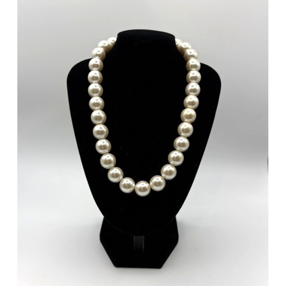 Napier Faux Pearl Necklace Signed White Graduated Beads Gold Tone 14-17" VTG